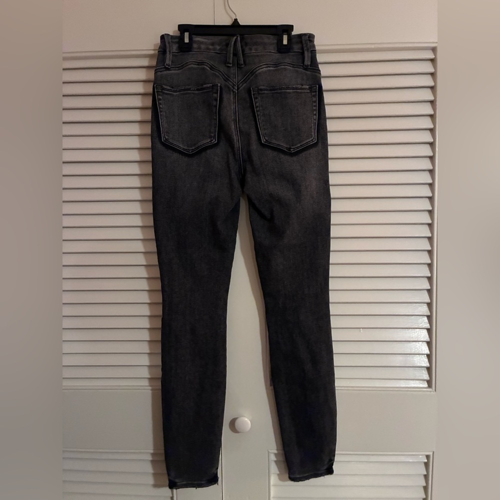 Good American Ripped Gray Jeans - Picture 5 of 6
